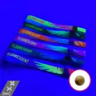 Textil karszalag (15x340mm, egy oldalon színes FLUO nyomással, változó adattal) - újrazárható bambusz gyűrűvel