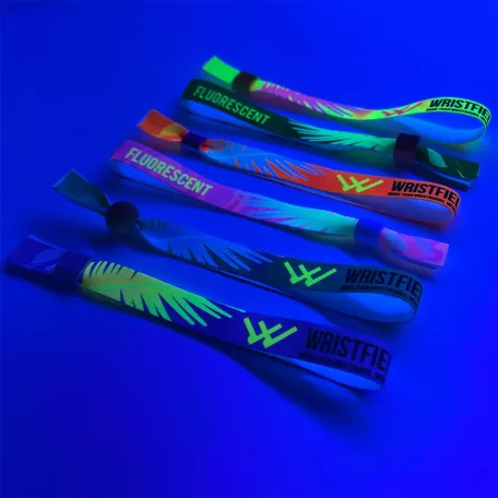 Textil karszalag (15x340mm, egy oldalon színes FLUO nyomással) - újrazárható műanyag gyűrűvel