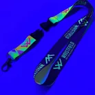 Szatén Nyakpánt feliratos 20x900mm - FLUO nyomtatással - Karabínerrel és toldó csattal